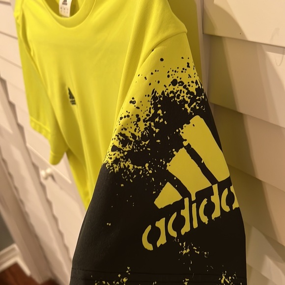Large Neon yellow Adidas Short sleeve shirt. - Picture 4 of 9